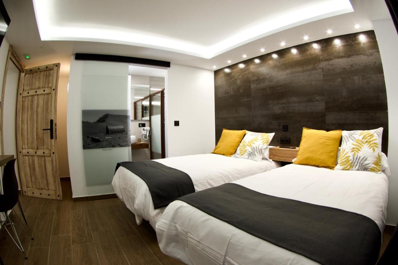 El Refugio Hotel Пинос Хенил Екстериор снимка